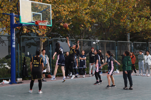 女篮比赛 女篮比赛