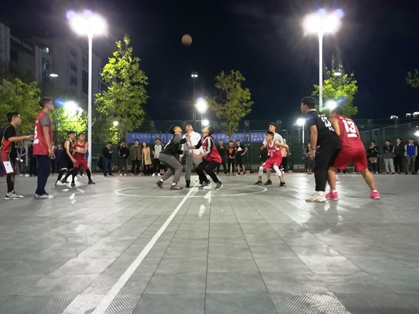 比赛开始 巩雨摄影