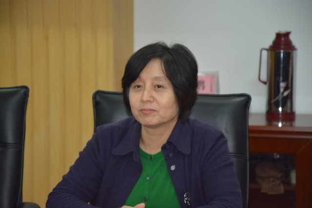 副院长刘欣梅分享自己的感受 宋雨寒摄影 副院长刘欣梅分享自己的感受 宋雨寒摄影